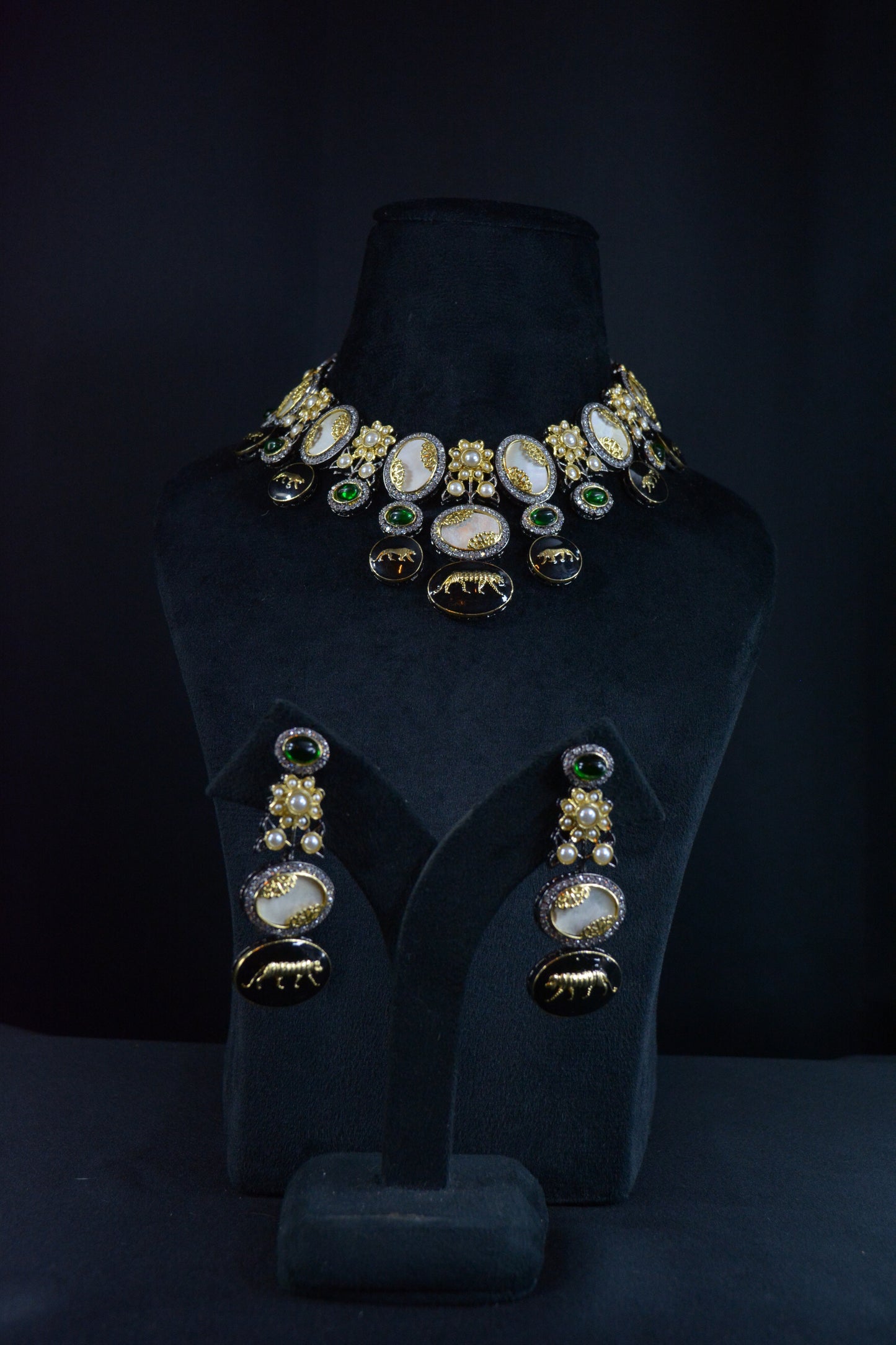 Premium Maharani SS Inspired Necklace Set