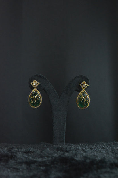 Leafy Majesty Earrings